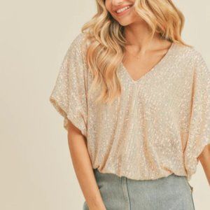 Ferne Cream Sequin Blouse Small NWT - Perfect for NYE!